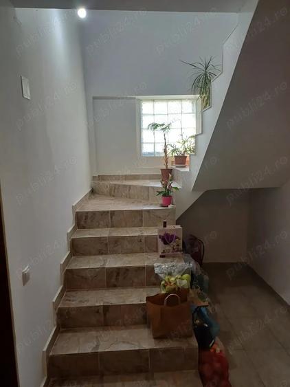 Casă cu 5 camere cu Teren 526 Mp în Cornetu