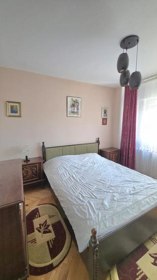 Apartament cu 2 camere semidecomandat, mobilat în Moșilor