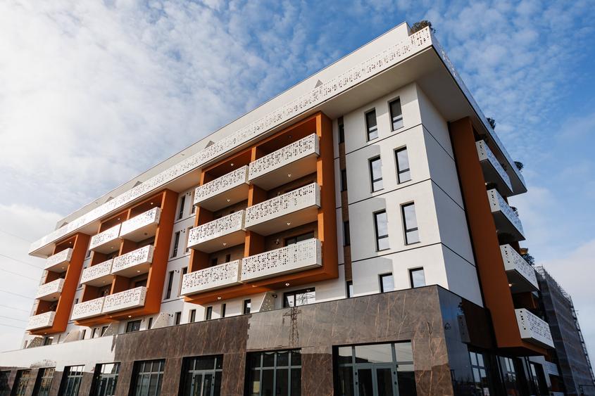 Apartament cu 2 camere decomandat în Torontalului