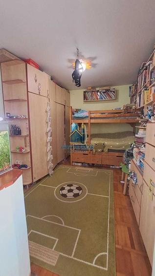 Apartament cu 2 camere semidecomandat în Dâmbu Pietros