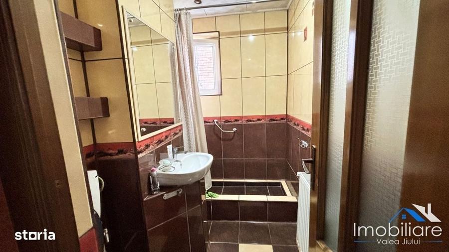 Apartament 2 camere Petrosani | Str. Avram Iancu | Langa Politie - 5