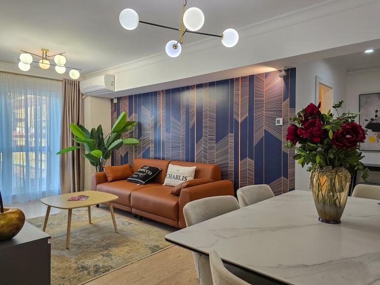 Apartament cu 3 camere decomandat în Galata