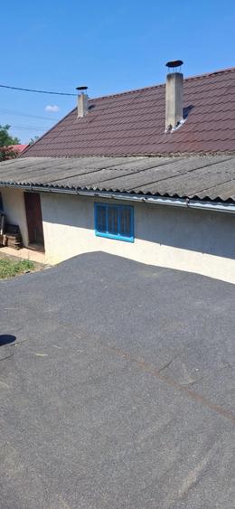 Casă cu 2 camere cu Teren 1000 Mp în Vânători