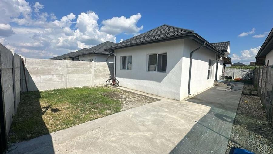 Casă cu 3 camere în Buda
