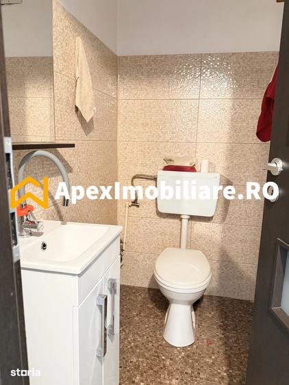 Apartament cu 3 camere decomandat în Giurgiului
