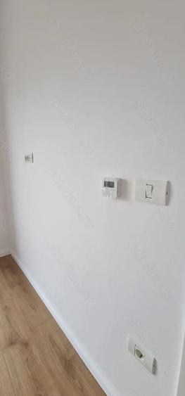Casă cu 5 camere cu Teren 365 Mp în Covaci