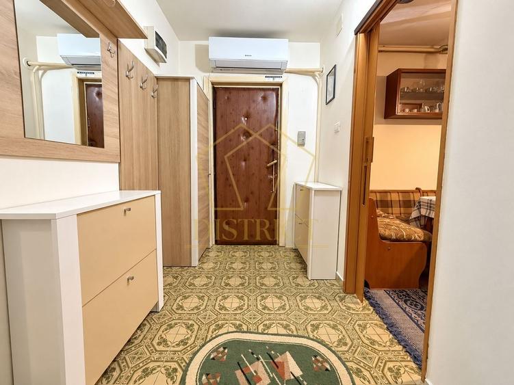 Apartament cu 3 camere decomandat, mobilat în Lipovei