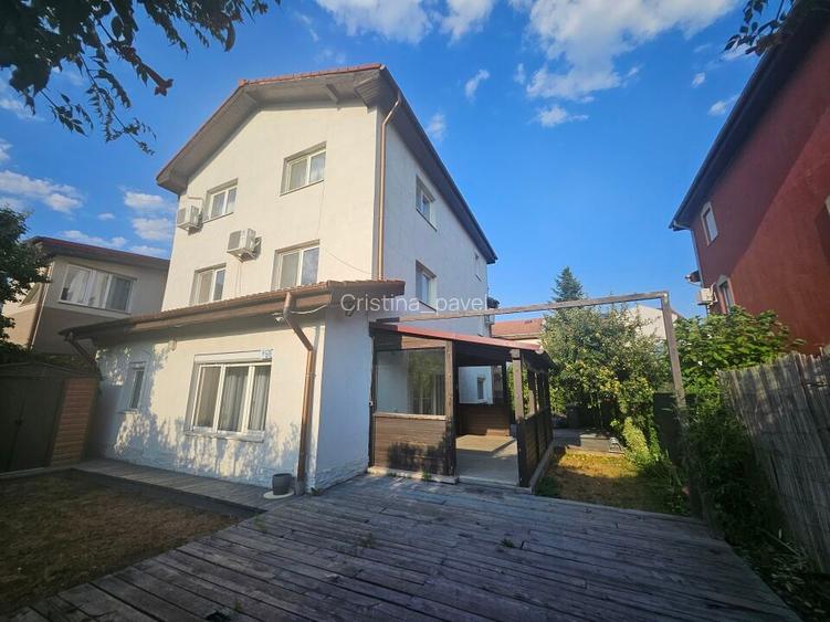 VILA SUPERBA,7 CAMERE ZONA IANCU NICOLAE - JOLIE VILLE!