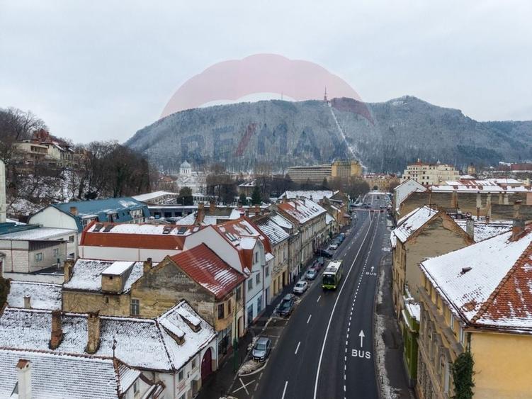 Apartament in casa Centrul Istoric cu potential - 24