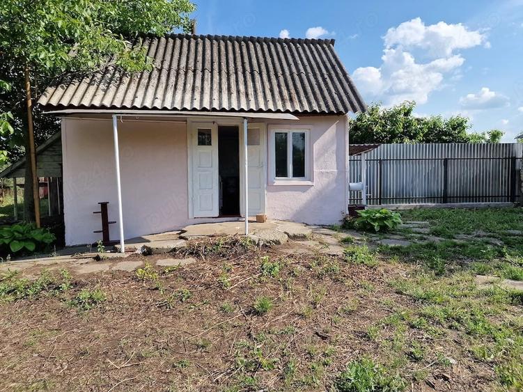 Proprietate in Suplacu de Barcau 2 case, garaj, pivni?a ?i anexe, incalzire cu gaz - 2