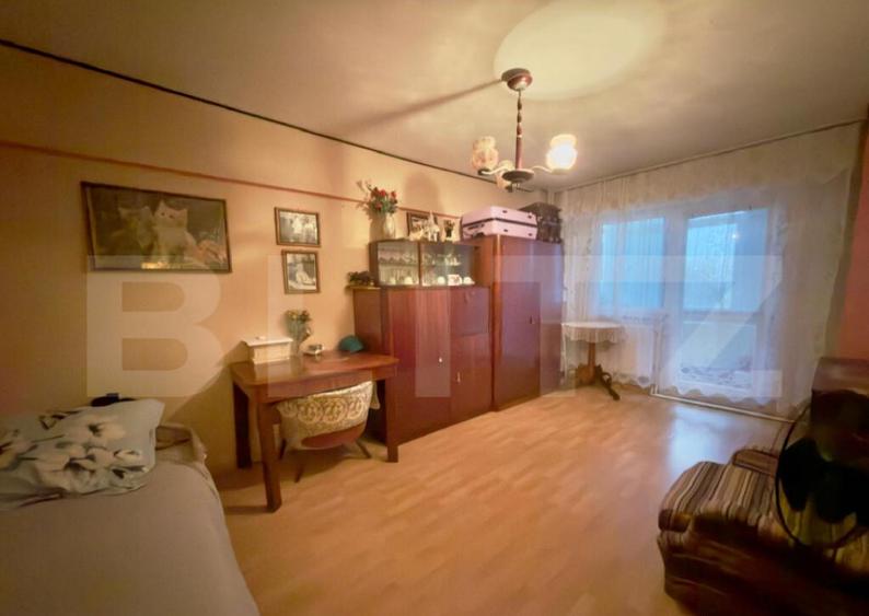 Apartament decomandat, 2 camere, 53mp, zona Electroputere Ma - 7