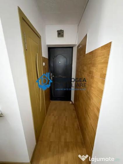 GARSONIERA CF 3, ETAJ 3, BAIE PROPRIE - 3