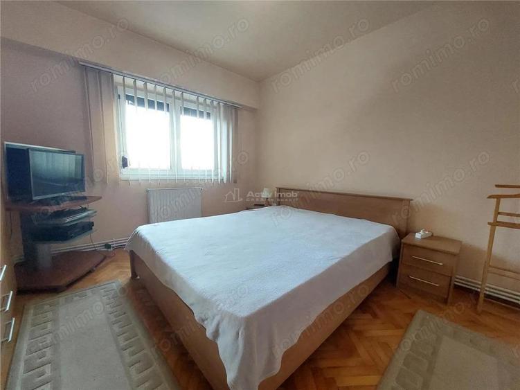 4 camere,decomandat, 92 mp, etaj 7, loc parcare, Centru -Unirii - 7