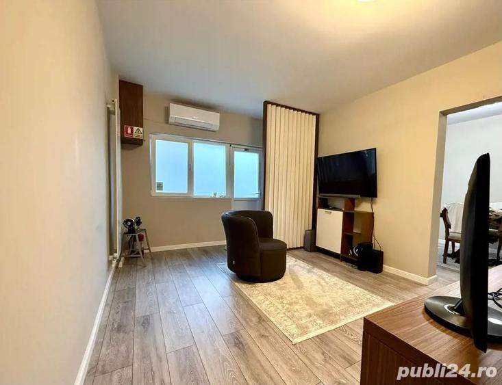 Ofer spre chirie ap 2 cam ultrcentral lux Roman ,350 euro - 5