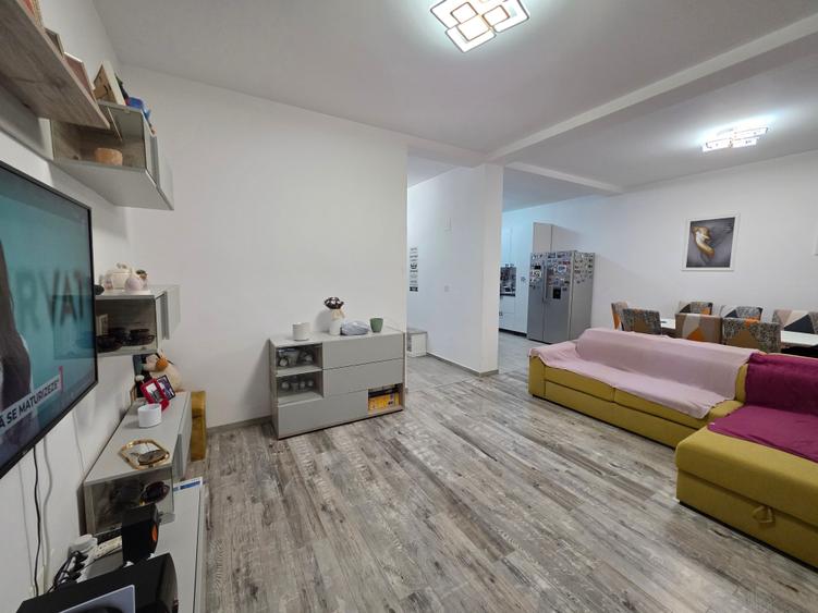 Casa de vanzare tip duplex Bragadiru, str Salciei - 2