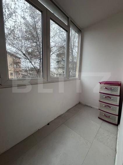 Apartament cu 3 camere, Piata Rahova - 8