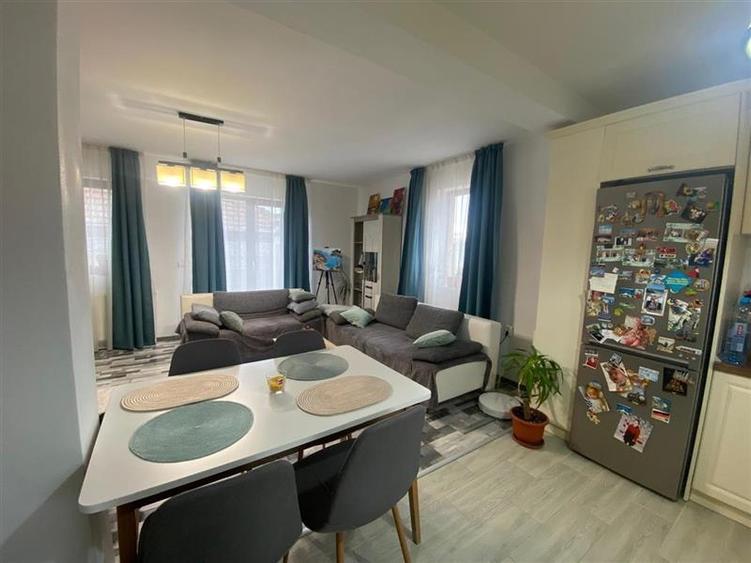 Comision 0%! Casă tip ?nșiruită, mobilată  și utilat - 1