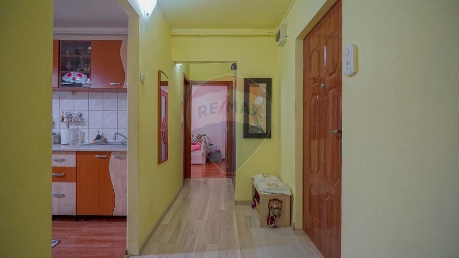 Apartament două camere decomandat la intrare în Răcădău! - 14