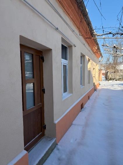 Casa saseasca de vanzare ultracentral Dumbraveni Sibiu - 2