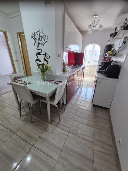 Apartament cu 2 camere decomandat în Bartolomeu Apartament cu 2 camere decomandat în Bartolomeu