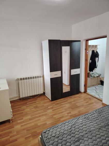 Inchiriez garsoniera renovata in Tulcea - Piata Noua - 3