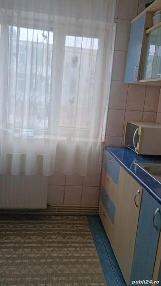 Apartament Trivale 2 camere Complex 1 decomandat confort 1 etaj 3 din 4 - 8