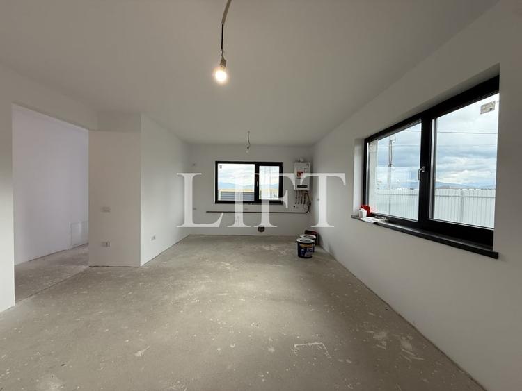 Casa de 4 camere, 93mp utili, Tarlungeni - Cartier izvor - 8