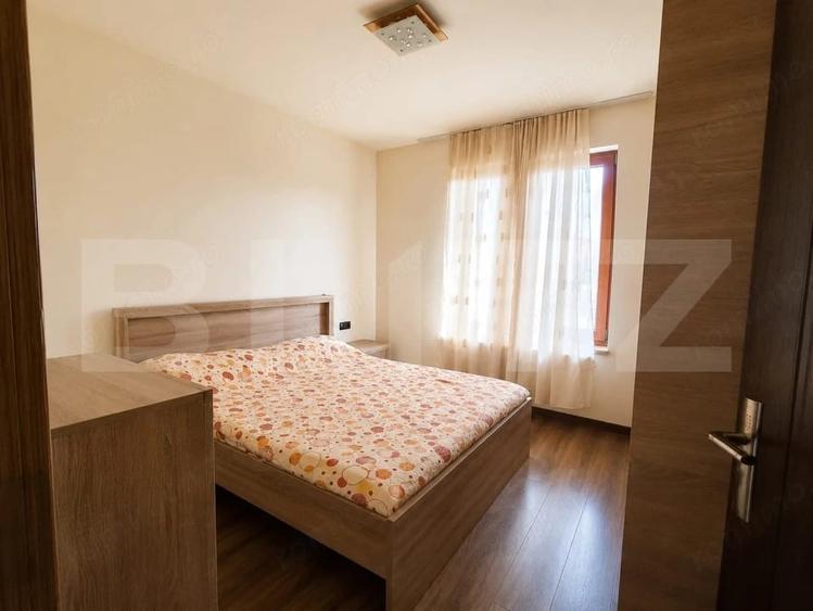 Casa cu vedere panoramica , teren 2330 mp ?i garaj ! - 2