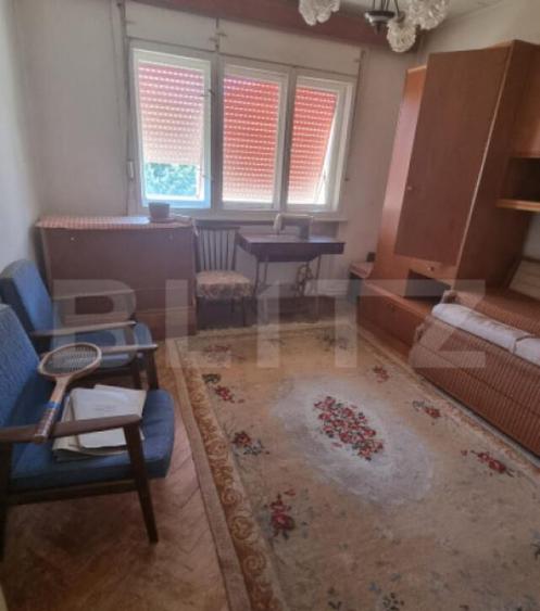 Apartament de vanzare, 49 mp, 2 camere, decomandat, zona Sol - 5