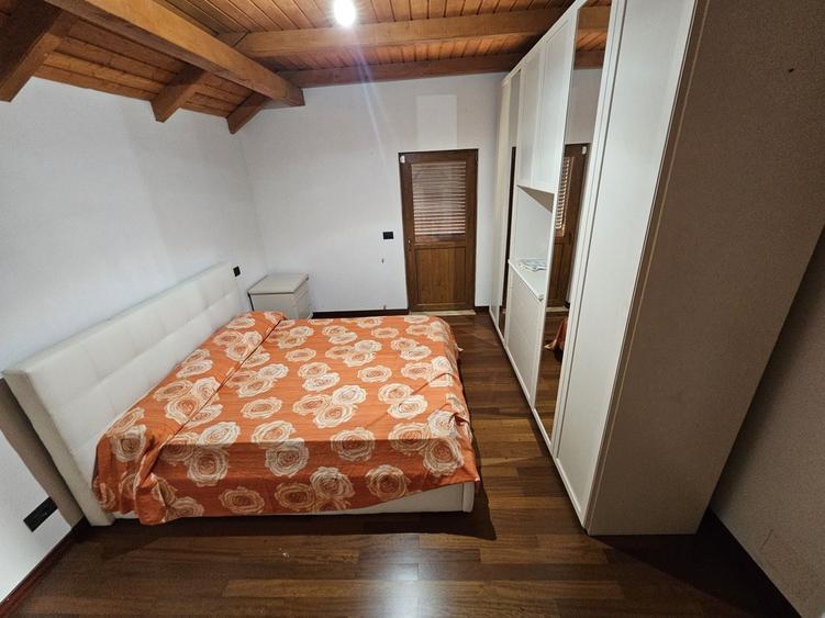 Casa ( S+P+M ) de vanzare, 287 mp, Teren 954 mp - 8