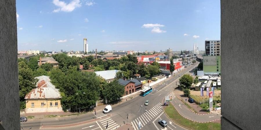 Apartament cu 2 camere semidecomandat, mobilat în Grozăvești