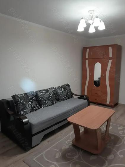 Inchiriez o camera - 1