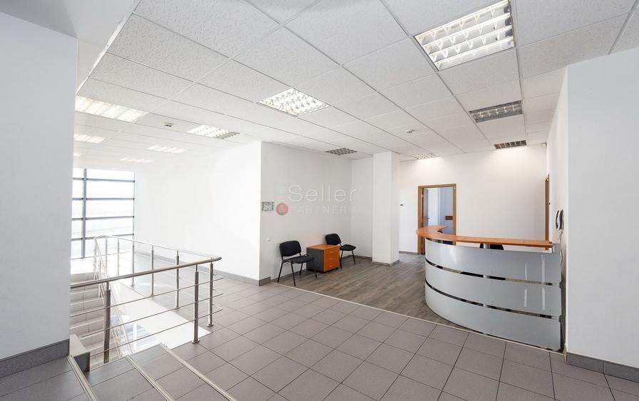 Cladire Multifunctionala - 10