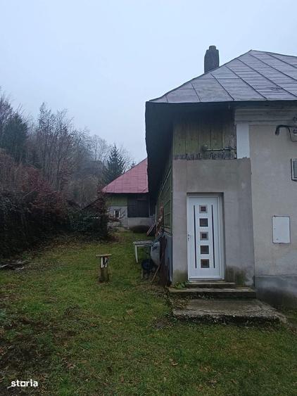 Casa , 3 camere, curte mare, lini?te,pre? negociabil - 6