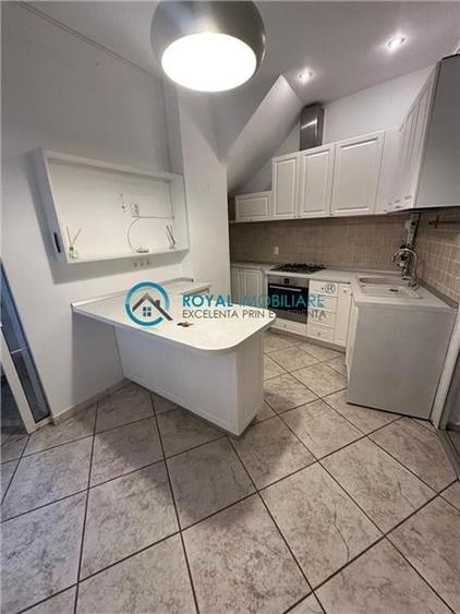 Royal Imobiliare - Vanzare vila zona Democratiei - 19