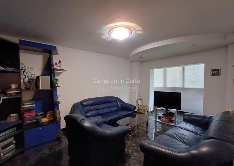 3 camere - 2 bai - Str. Viorele - Timpuri Noi - TIneretului 3 camere - 2 bai - Str. Viorele - Timpuri Noi - TIneretului