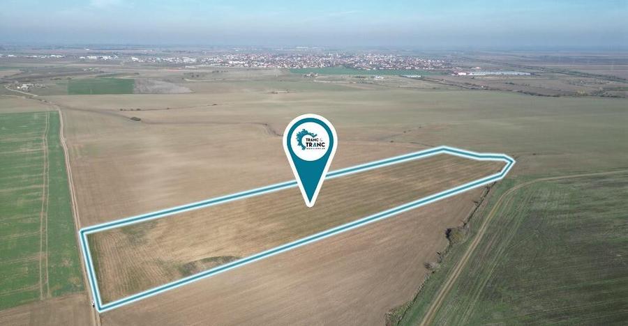 Teren Agricol de 3,71 ha pretabil parc fotovoltaic la 700 m de statie - 2