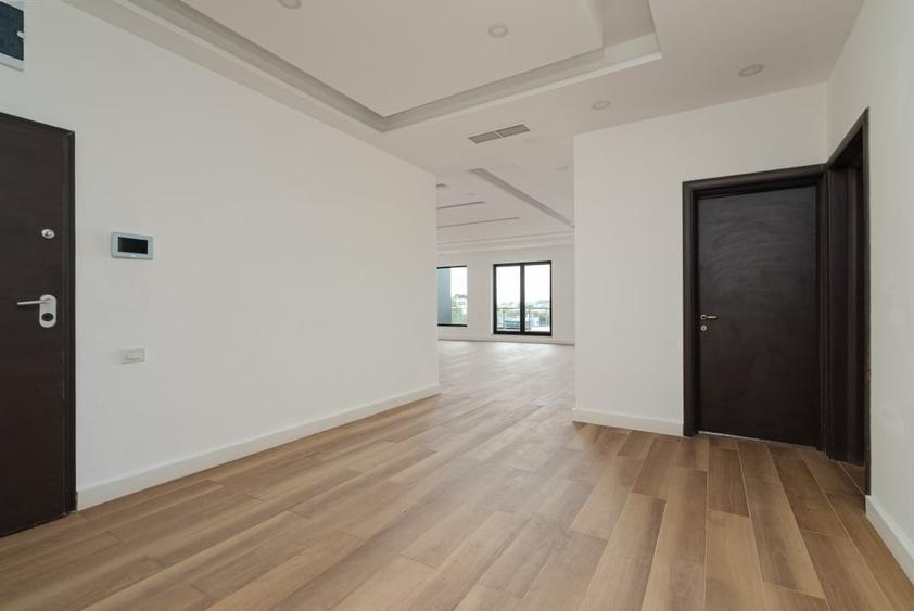 Lux pe Șoseaua Nordului: 250 mp + parcare subterana - 8