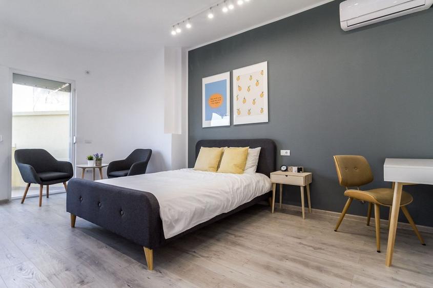 STRADA EFORIEI STUDIO DE INCHIRIAT - 1