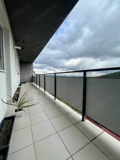 Apartament cu 3 camere, 2 bai ?i parcare cu CF in spate la Vivo - 6