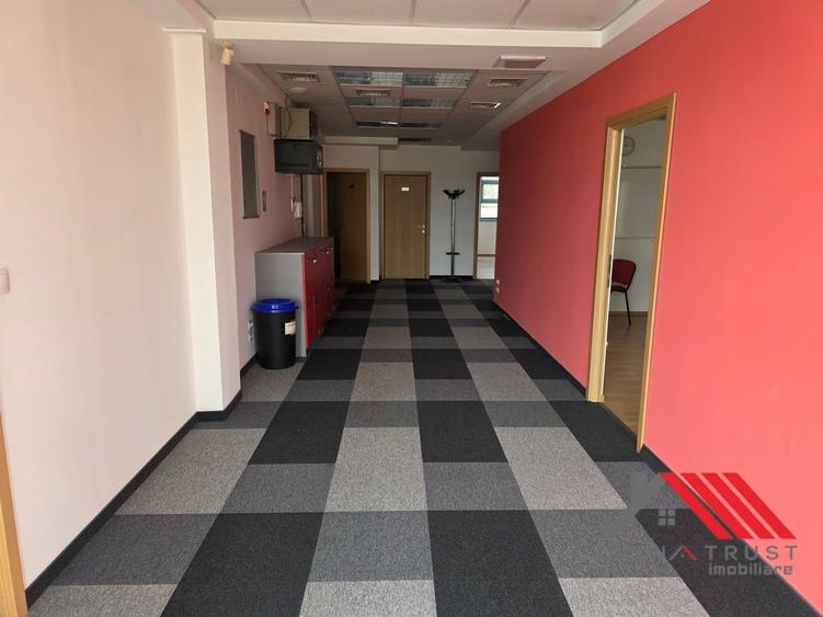 Bdul Eroilor  -  SAD Birouri 180 mp – 10 euro/mp - 9