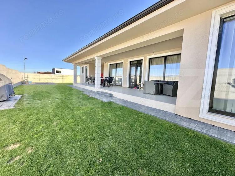 Casa superba, pe un singur nivel, 284 mp, mobilata lux Exclusiv prin BLITZ - 13