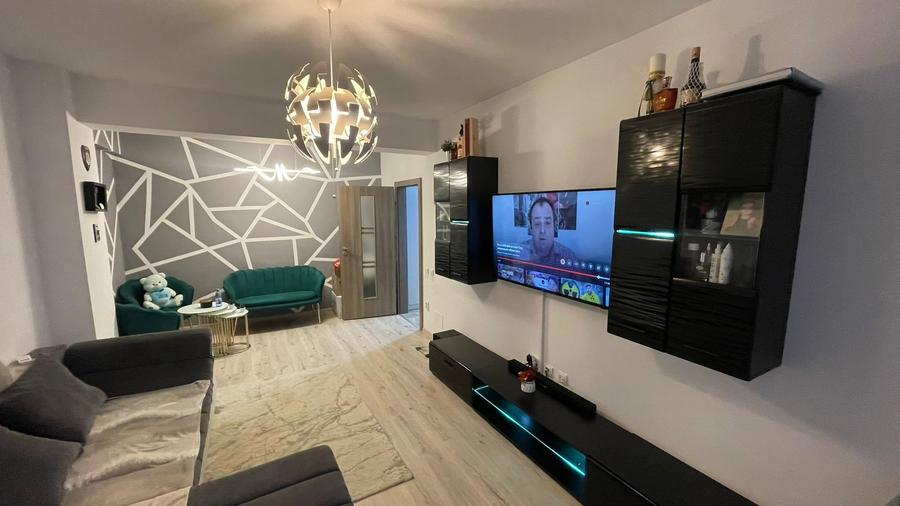 Apartament 2 camere, etaj 3/9, cu parcare subterană – gata de locuit - 2