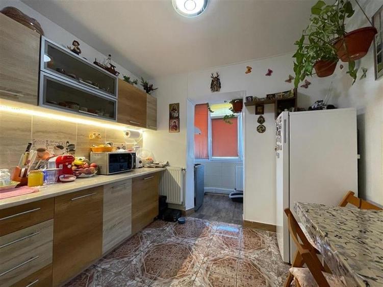 Apartament cu 2 camere de vanzare zona E3 Tulcea - 4