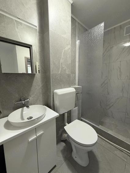 Garsoniera renovata centrala termopan zona centrala proprietar - 1