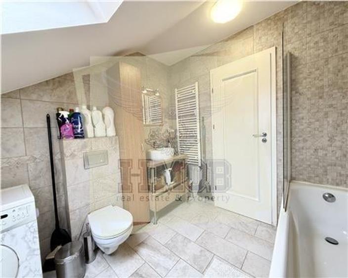 Apartament  4 camere 2 bai si loc parcare zona Valea Aurie - 18