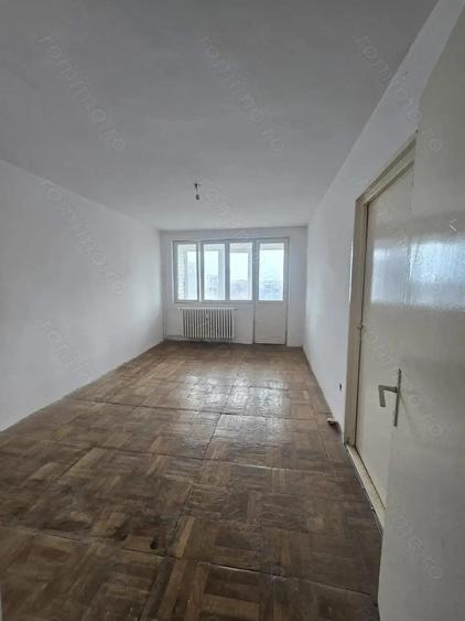 Calea Sagului- 2 camere decomandat- 54 mp - 6