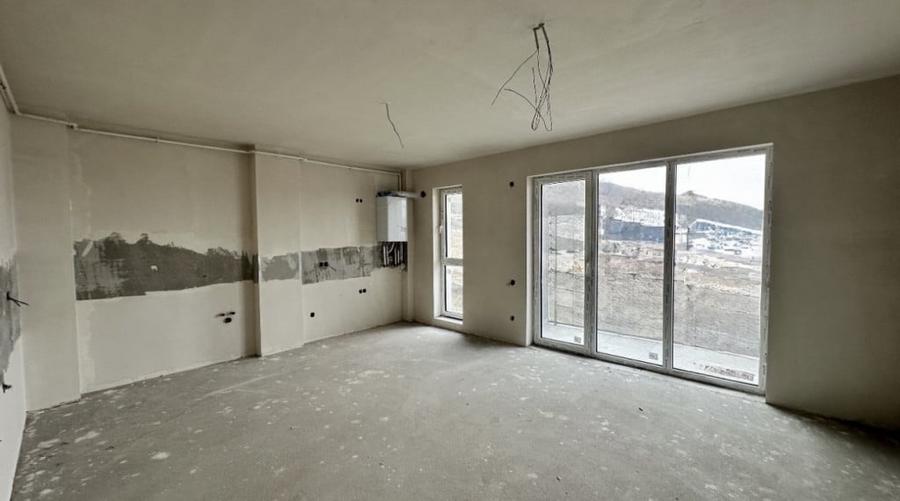 Apartament cu 2 camere semidecomandat în Florești — fotografia 3