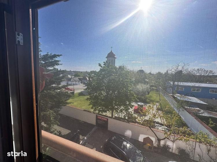 Vila, P+E+M, Str. Sofia, Oras Otopeni - 1