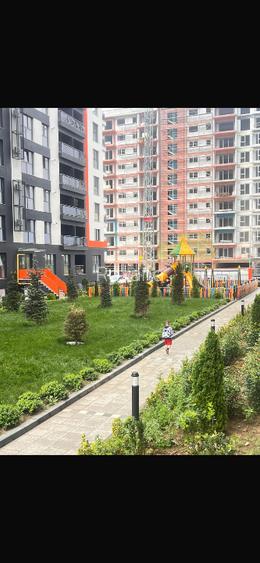 Apartament 3 camere de vânzare